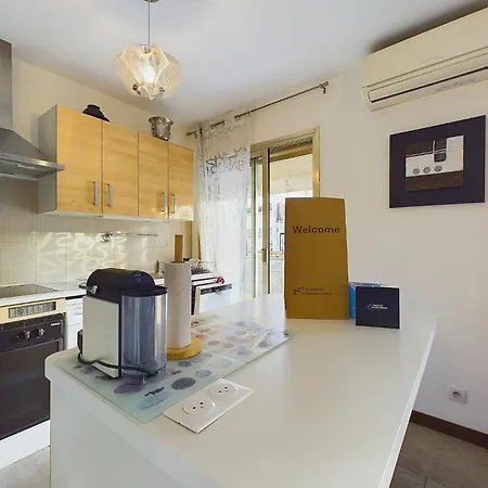 Centre Petit Juas Διαμέρισμα Κάννες