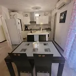 Apartment Centre Petit Juas